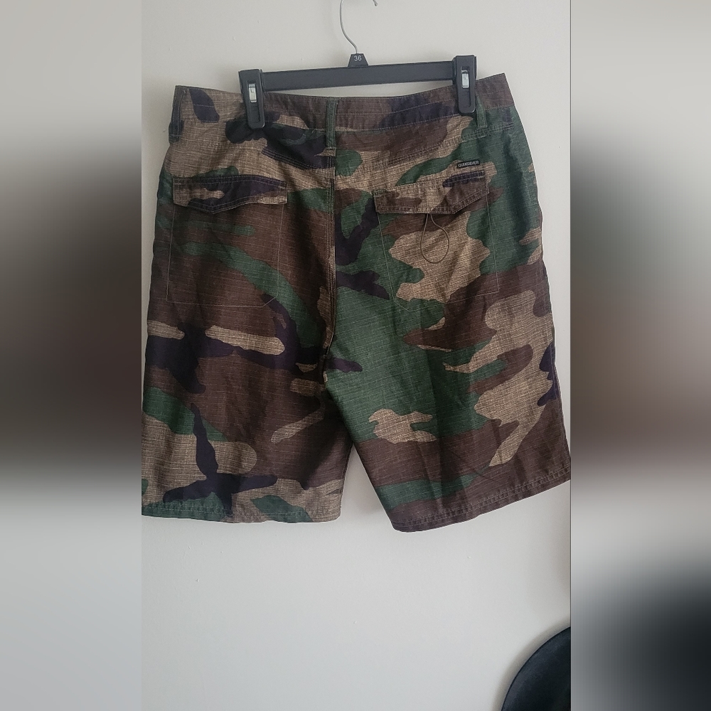 Men's boardshorts